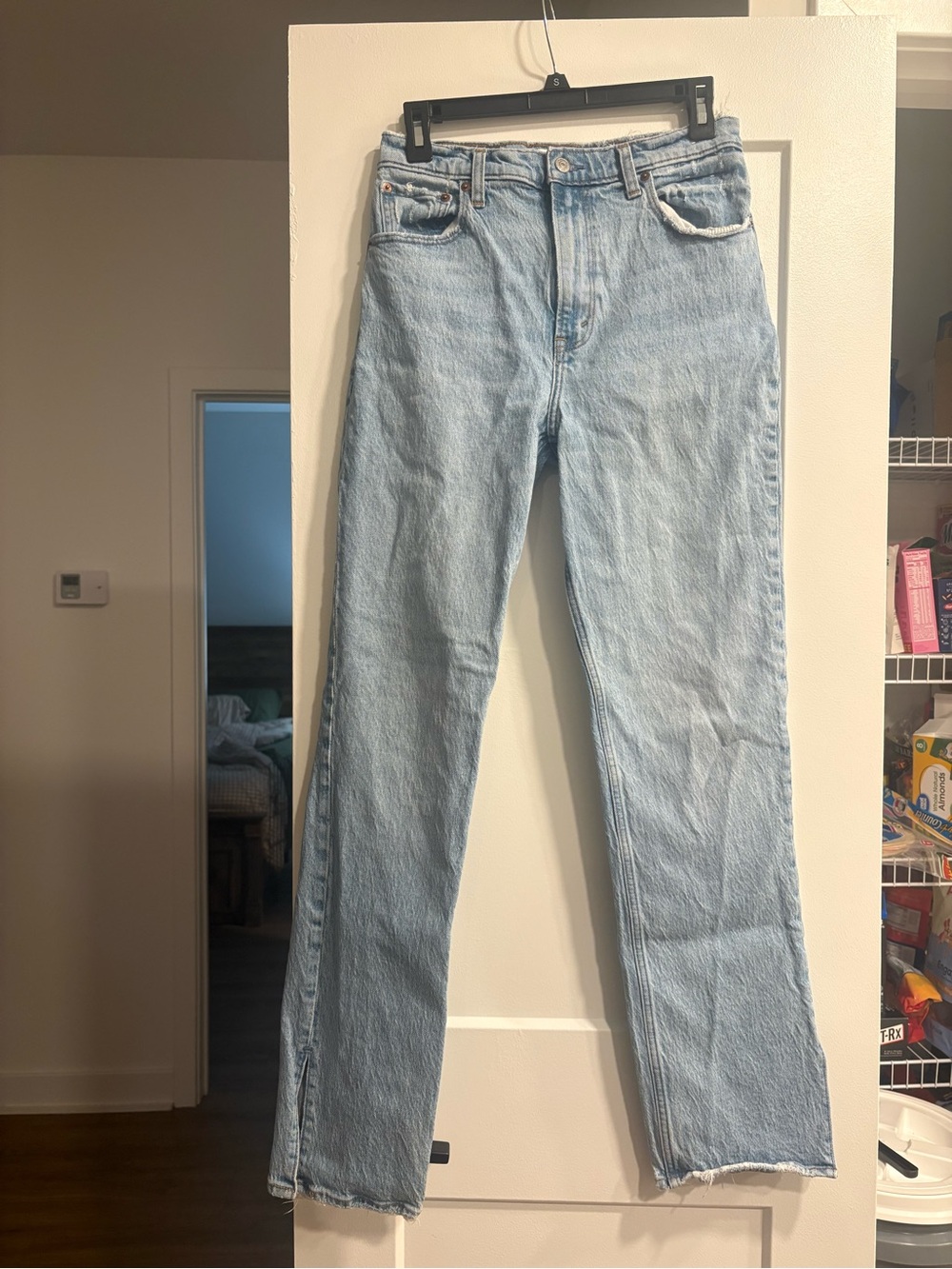 Abercrombie & Fitch Ultra High-Rise 90s Straight Jeans